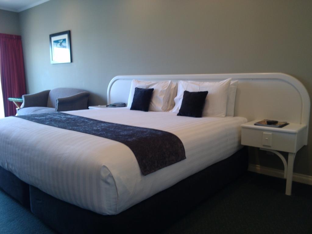 Cornwall Motor Lodge Palmerston North Eksteriør bilde