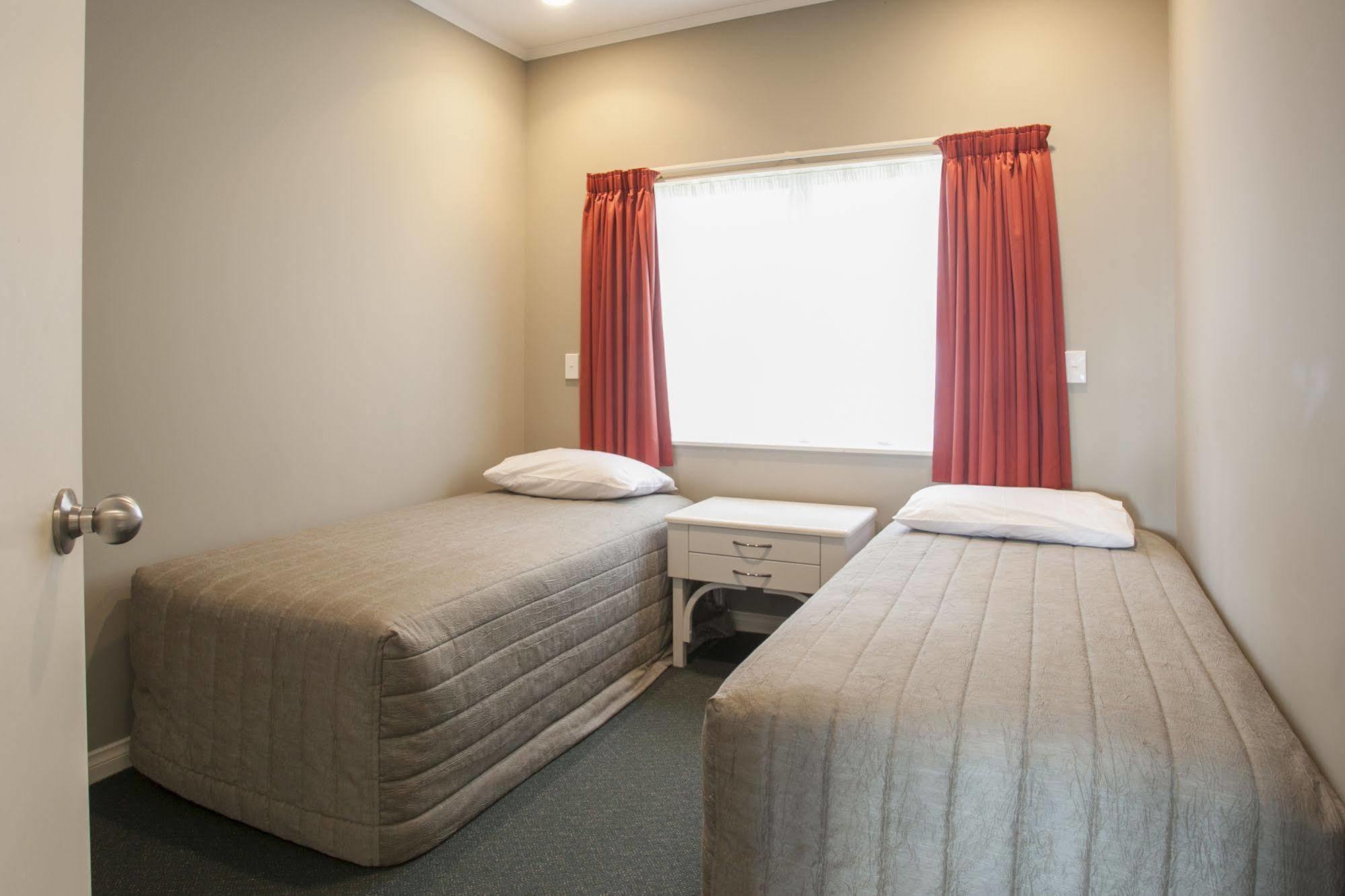 Cornwall Motor Lodge Palmerston North Eksteriør bilde